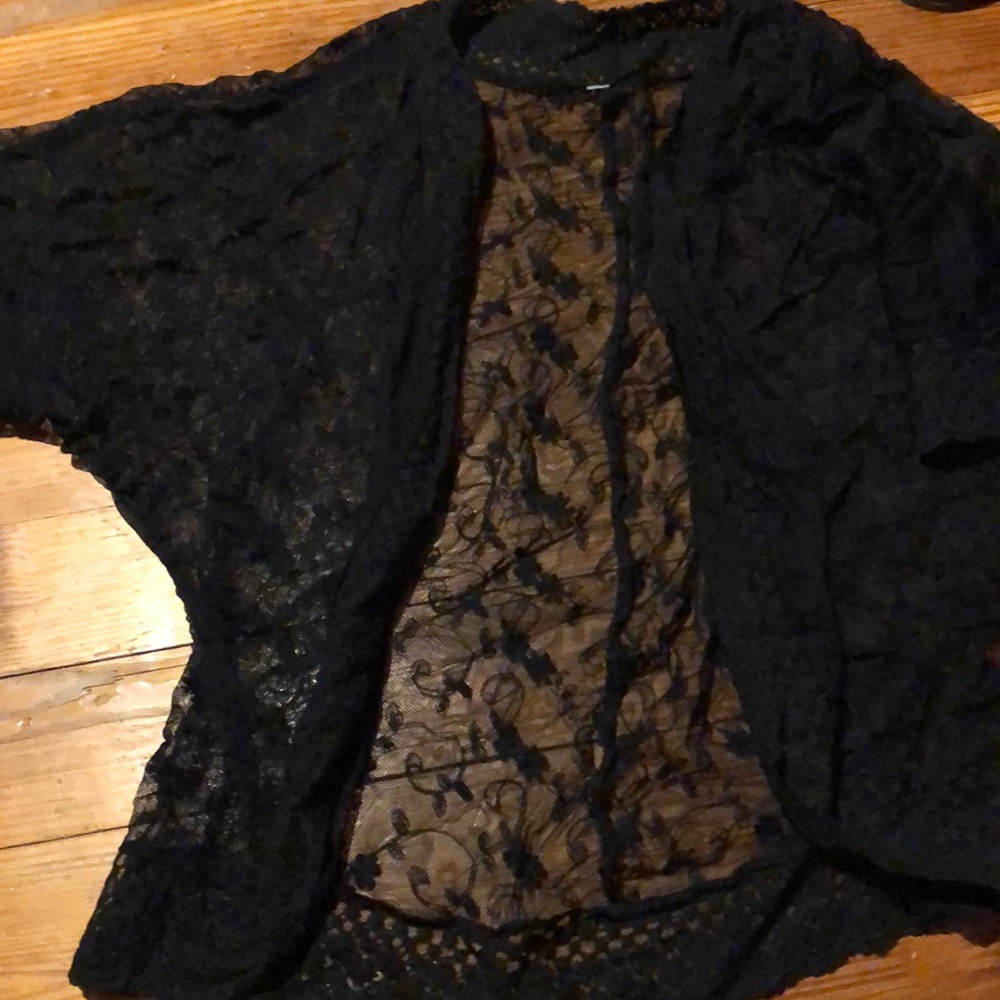 Black lace kimono size small
